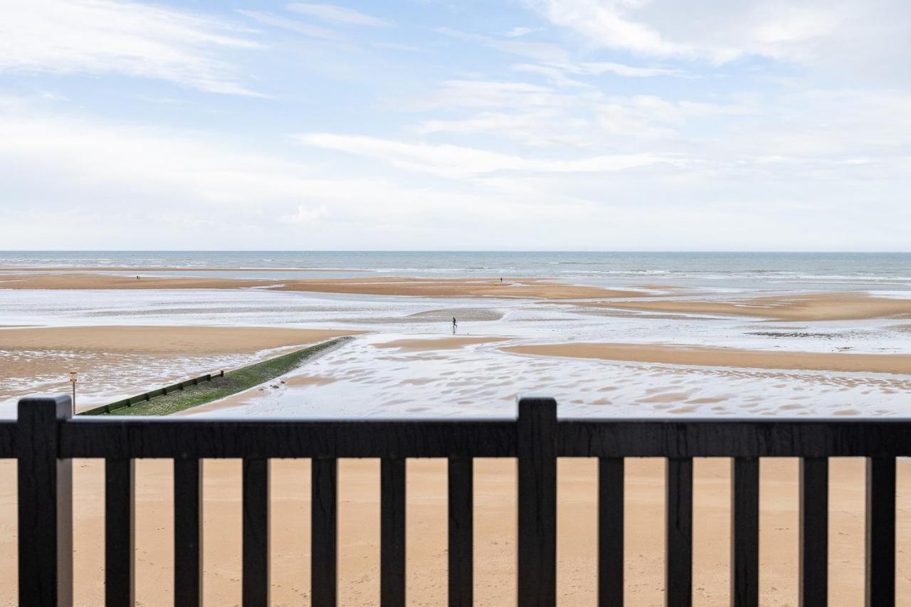 Joli Studio Avec Vue Panoramique Sur La Mer Houlgate Exterior foto